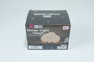 100均で目が合っちゃった！「ブラブラする足がたまらん♡」買わずにはいられない500円家電