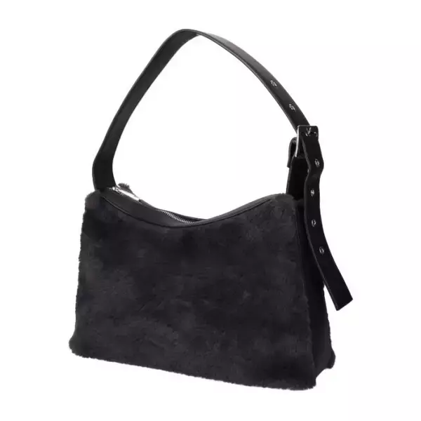 しまむらの新作黒バッグ売り切れ前に絶対欲しい！見つけたら即ゲット推奨♡高見えバッグ5選