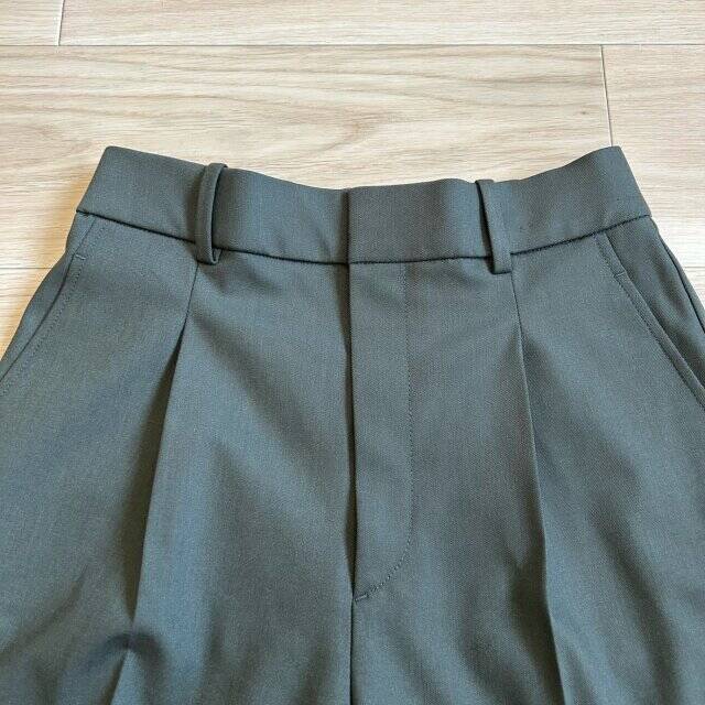 ユニクロで今売り切れ続出！美シルエットでスタイルUP♡人気のパンツに新しいの出た～！