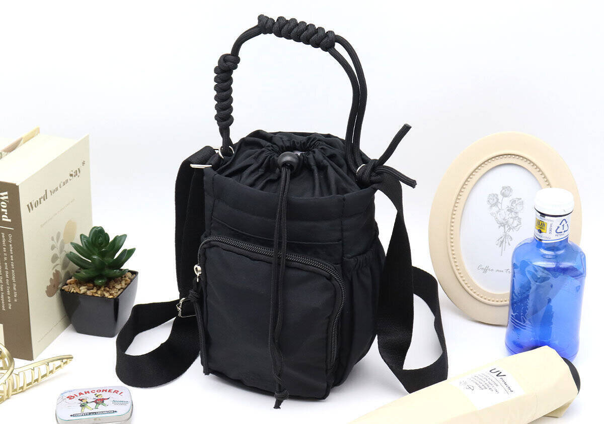 付録でここまでやっていいの！？小さいのに超高機能！毎日使いたくなる黒ショルダーバッグ