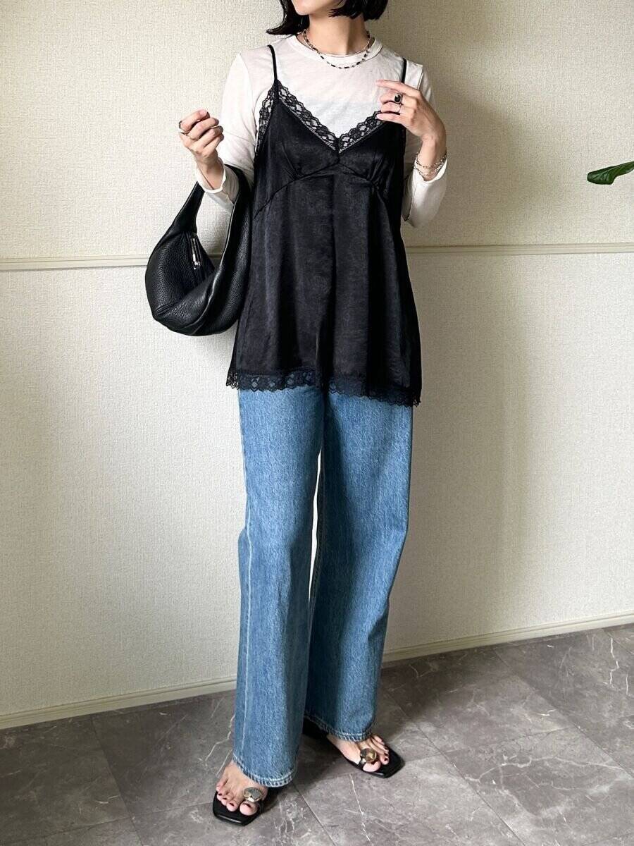夏コーデの地味見え＆体型悩みを同時解決！GUサテンキャミの重ね着レイヤードコーデ3選