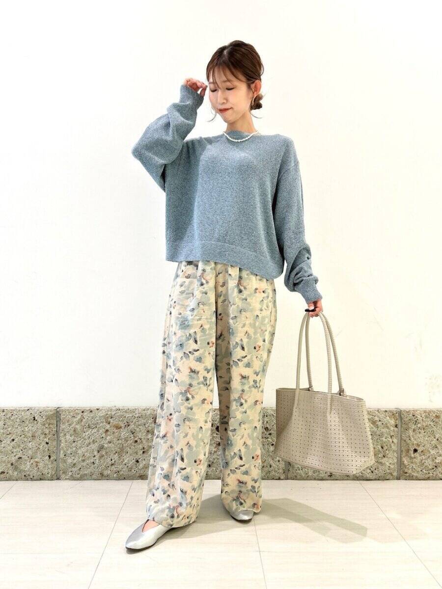 「ブルーニット」1枚あるだけで春コーデがぐっとおしゃれになる♡大人女子のお手本5style