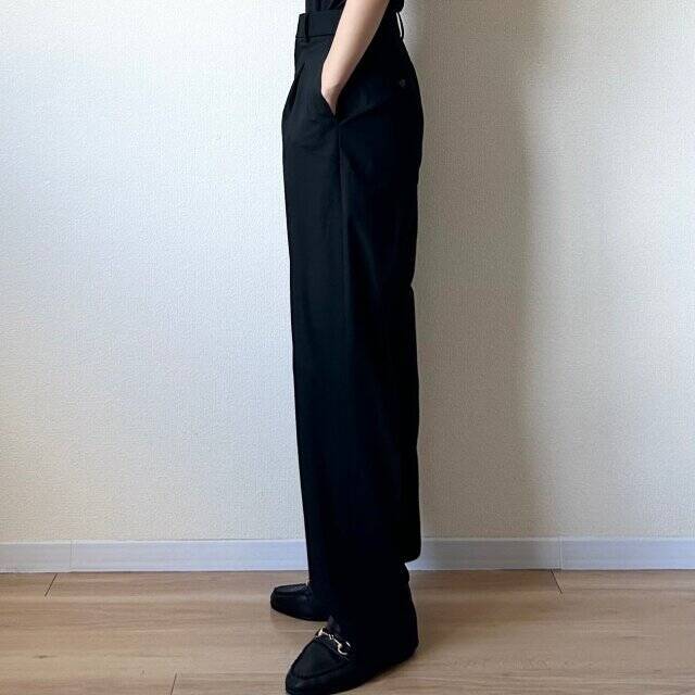 ユニクロのパンツ…マジで優秀だわ…ハンパな季節に頼りになります！名品パンツで秋コーデ