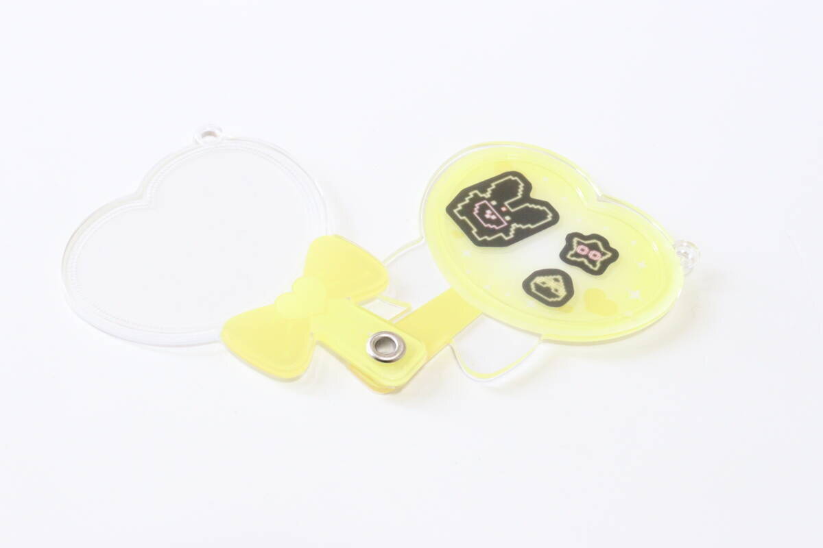 いいの見つけちゃった！写真じゃないモノを入れるとめっちゃ可愛い！100均フォトフレーム