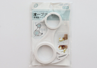 キャンドゥでとりあえず買って損なし！1本で5WAY？！指先を守れる便利グッズ