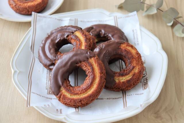 ホットケーキミックスで簡単サックサク♪オールドファッションドーナツのレシピ