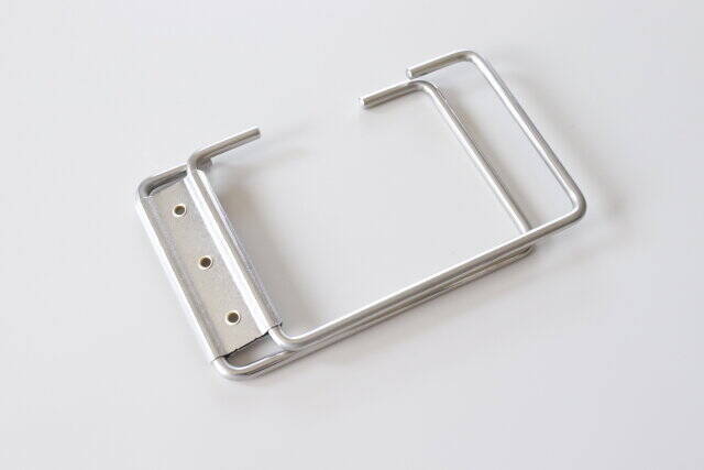 セリアからスゴイのきた～！これぞ究極系？！薄い小さい携帯しやすい♡アウトドアグッズ