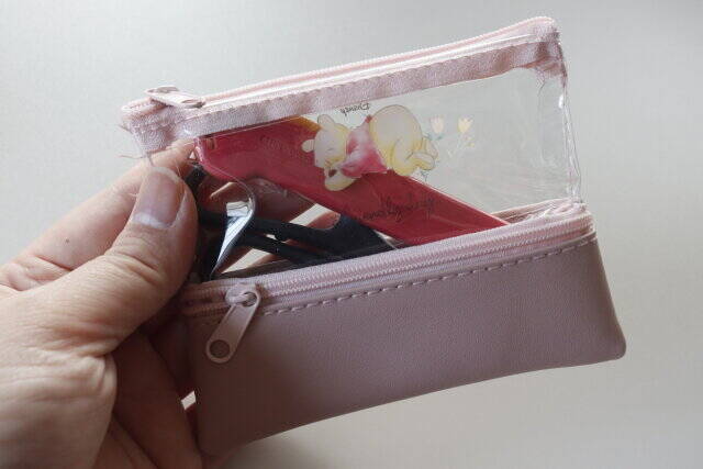 セリアに急げ～！TDLで買ったらいくらしちゃうの？100円と思えない可愛さのポーチ
