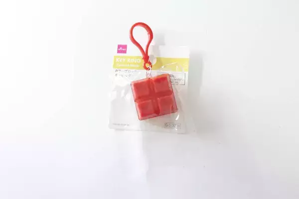 ダイソーさんなんてものを売ってるんだ！「気づいたら無心で押してる…」「気持ちよくてつい…」