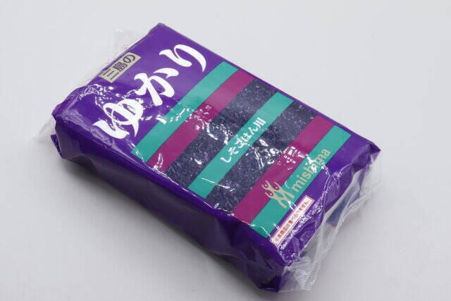 えっダイソーさんコレふりかけじゃないの？ゆかりだけど食べられない商品