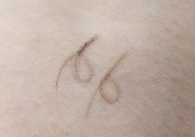 ダイソーで廃盤の噂にSNS騒然…！まとめ買いする人も多い話題の商品