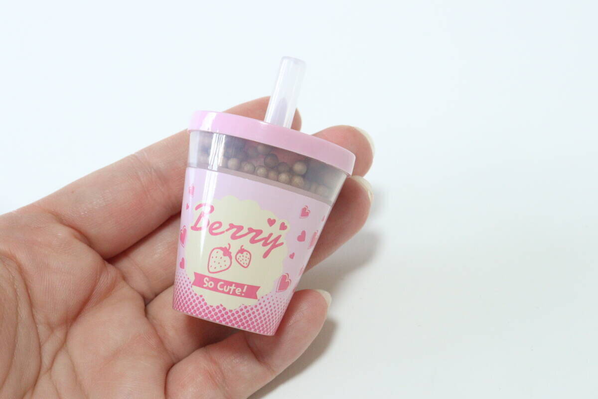 100均で可愛いの見つけた～！デザインがもう大優勝♡飲み物みたいな形の文房具