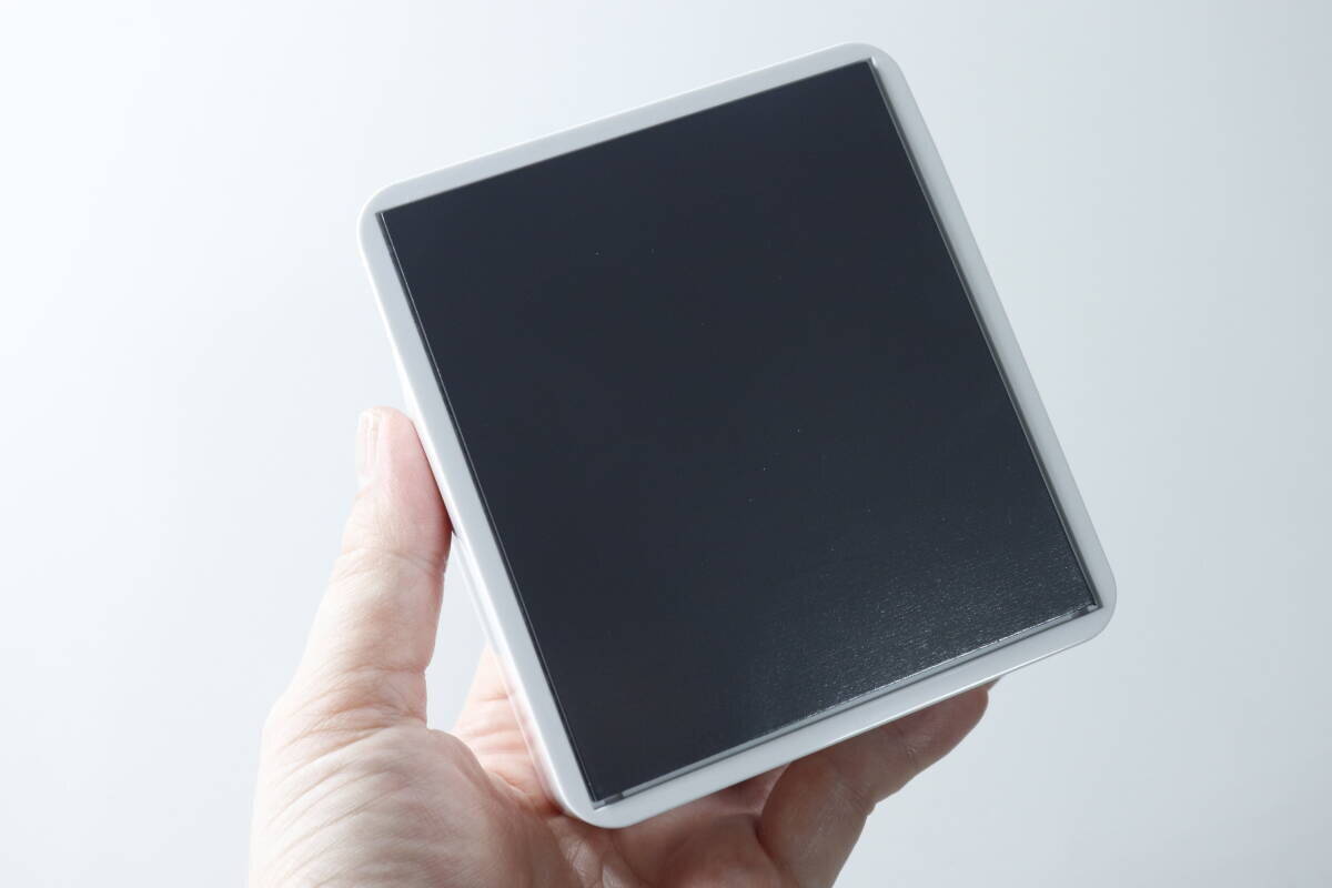 「安定感抜群！」「汚れにくい！」スッキリまとめられる100均スタンド