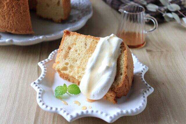 ふわふわ食感が美味しい！簡単メープルシフォンケーキのレシピ