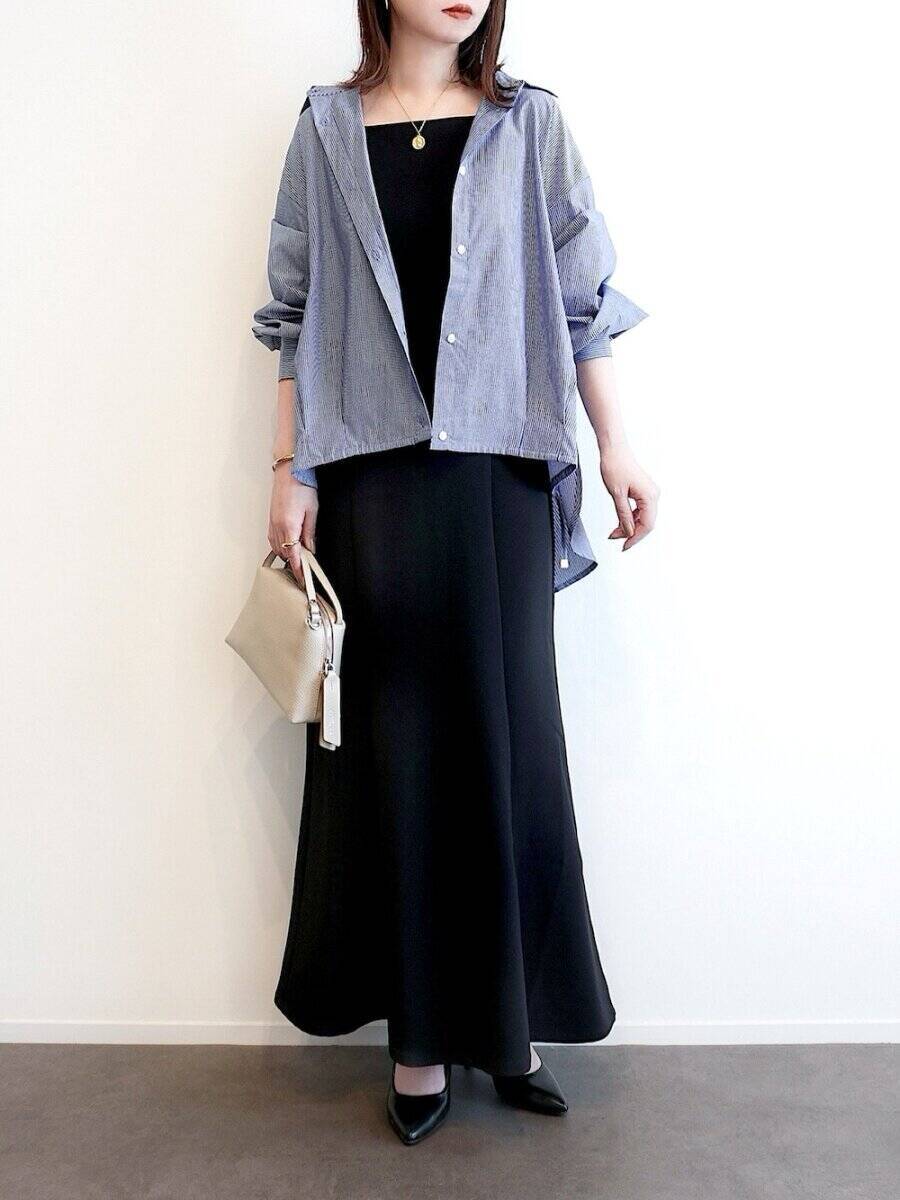 おしゃれな人はこの春「ブルーシャツ」を選んでる！おしゃれの幅が広がる！お手本コーデ5連発