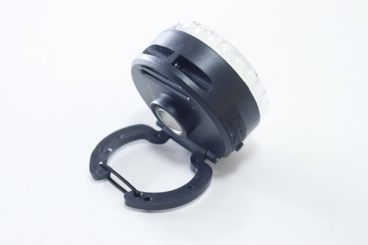 500円なんてけしからん！「逆に安すぎて心配なレベル！」高機能な100均の新作ミニ家電