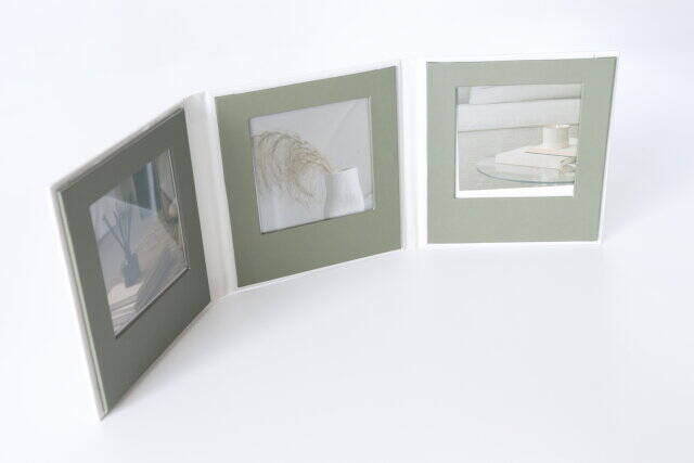 ダイソーさん紙って発想なかったよ！保管もディスプレイもお任せできるアイディアグッズ