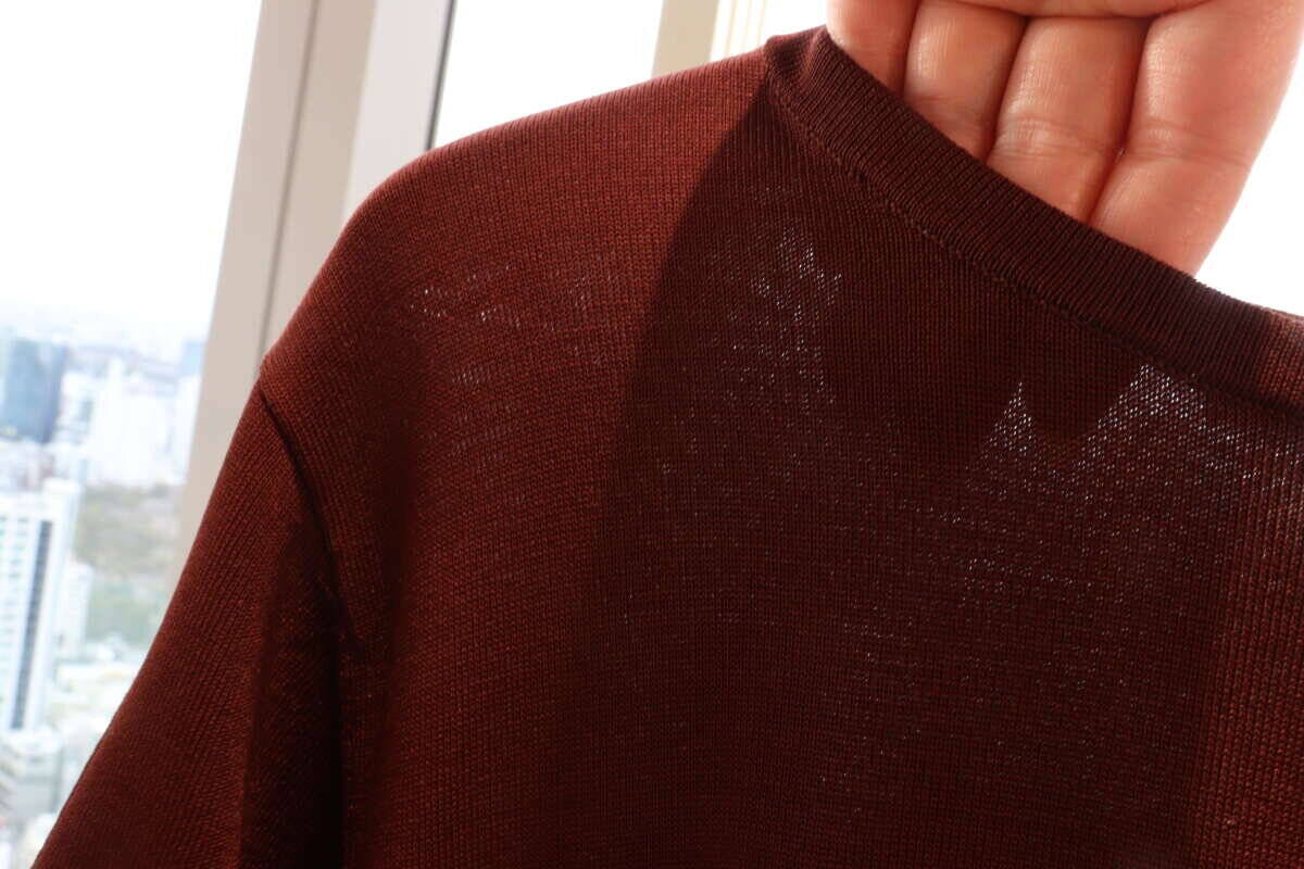 これ実はすっごい名品！ユニクロで星4.5の高評価！イロチで買っても後悔しない優秀トップス