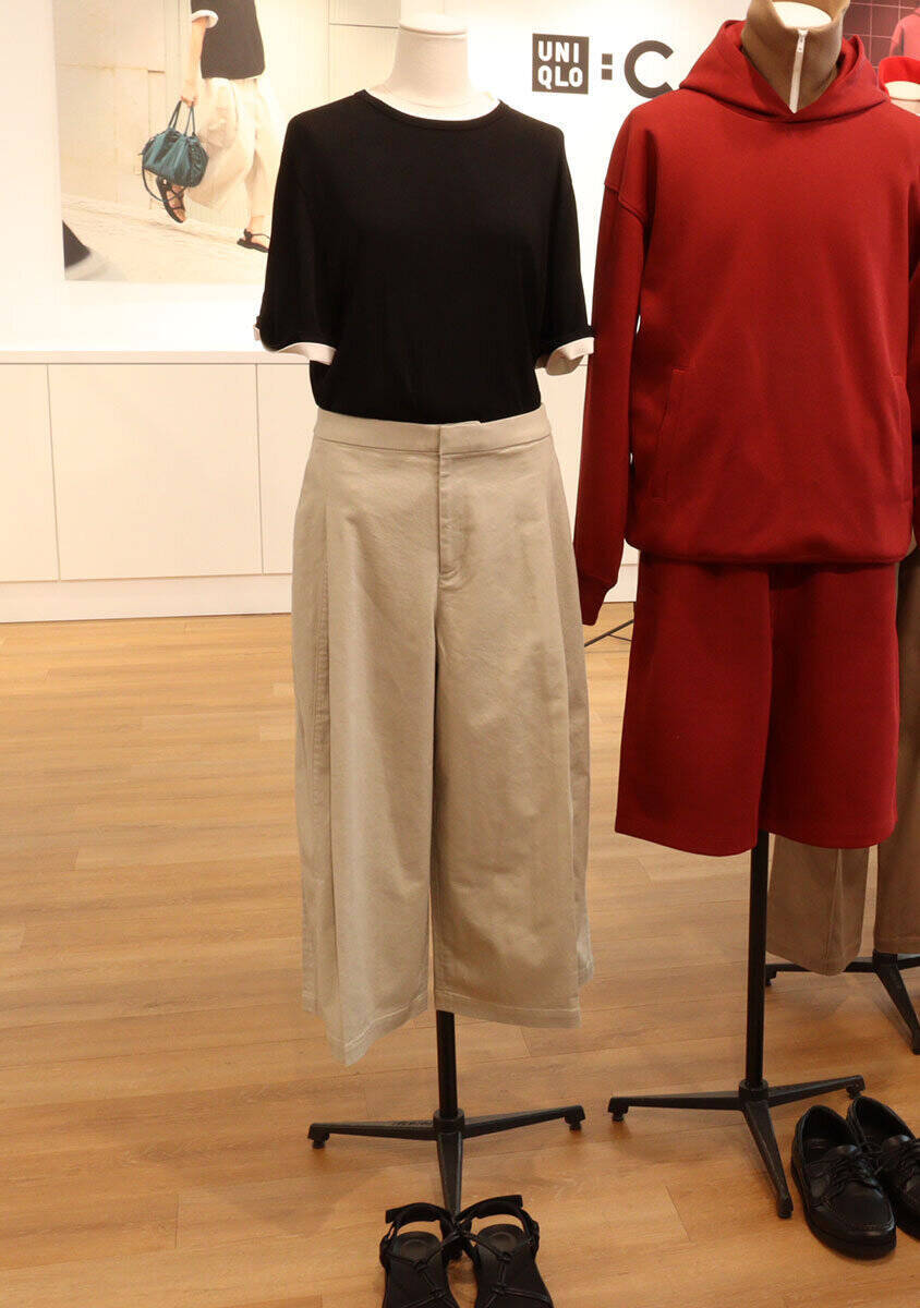 これ実はすっごい名品！ユニクロで星4.5の高評価！イロチで買っても後悔しない優秀トップス
