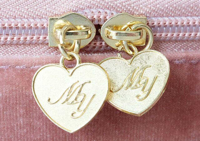 付録史上最高レベルのクオリティ！？可愛くて大容量で高機能ってすごい♡超優秀なバニティポーチ