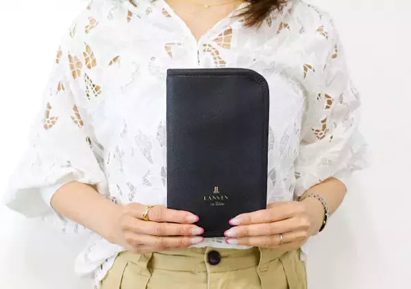 SPRiNG6月号の付録は「お仕事」にも「推し事」にも大活躍？！人気ブランドのマルチケース