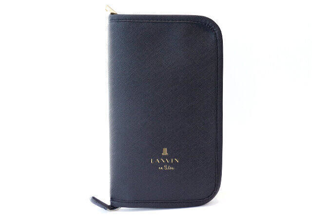 SPRiNG6月号の付録は「お仕事」にも「推し事」にも大活躍？！人気ブランドのマルチケース