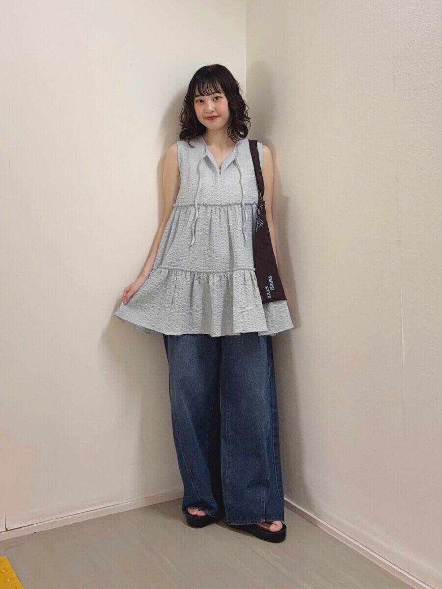 2026夏はワイドデニムがあればOK♡ラクしてスタイルアップが叶う！大人の涼しげコーデ