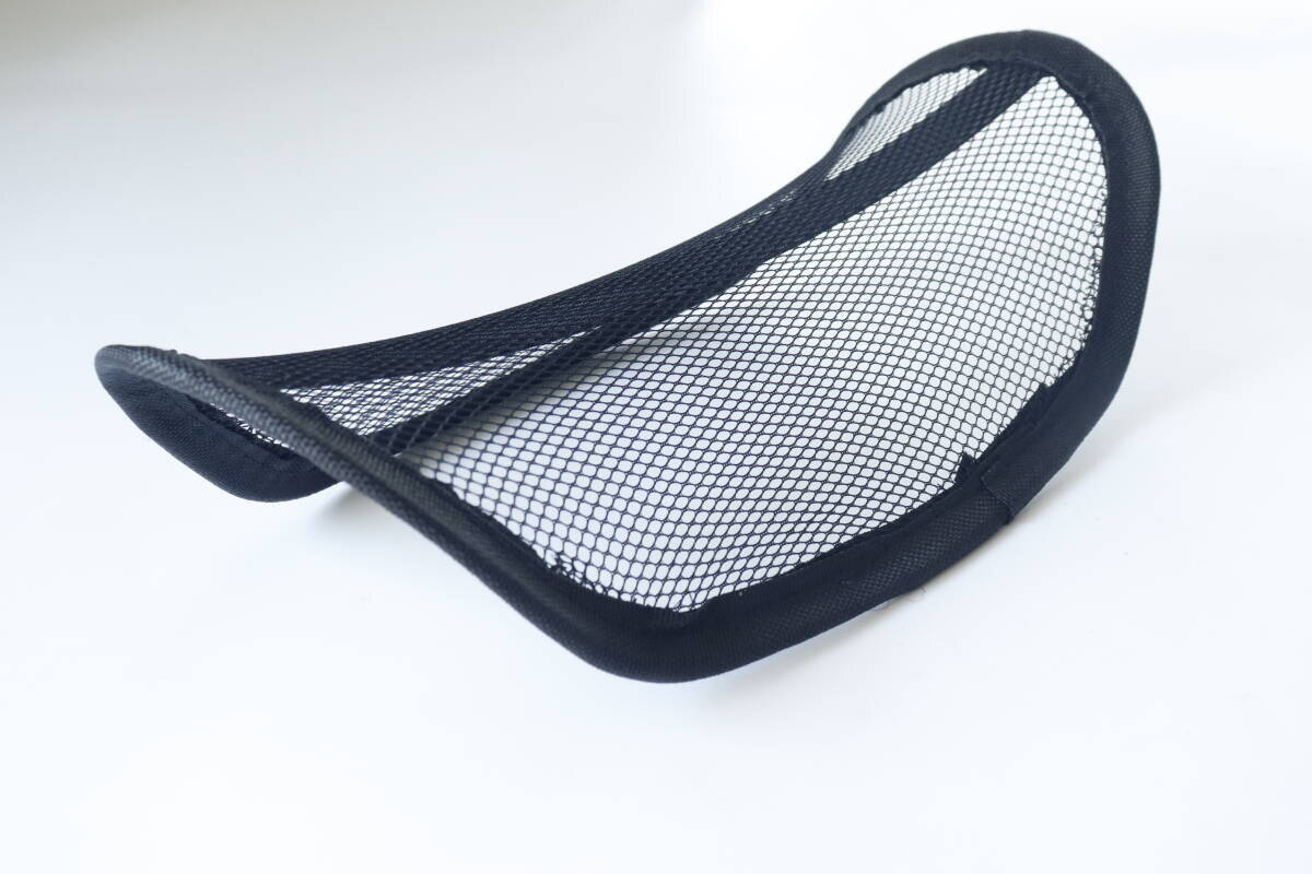 100均のこれに助けられた～！取り付け簡単で姿勢をサポート！ドライブの快適度が増す車用品