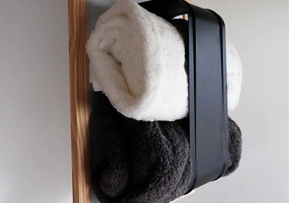 100均のこれを“あの場所”に設置すると…？空きスペースを有効活用！隙間収納グッズ3選