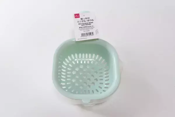 100均で何気なく買ったザル「なんだこの邪魔な突起…」と思ったらそういうこと？！