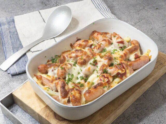 5分で完成！簡単なのにびっくりするほど美味しい！冷凍フライドポテトとウインナーのチーズ焼き