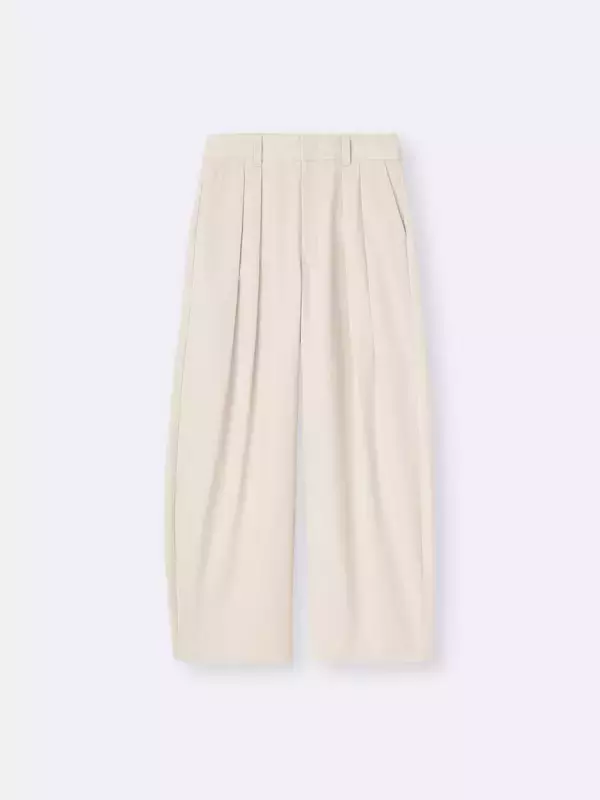 GU行ったら淡色ワイドパンツ即カゴに入れて！おしゃれさんはもう持ってるよ～！