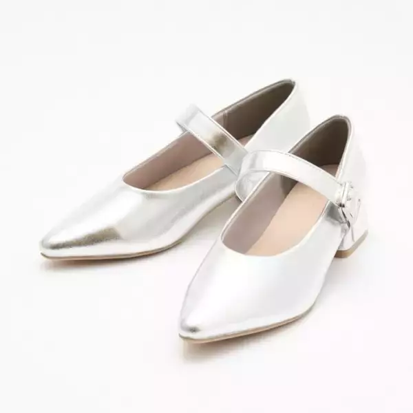 しまむらの春靴が大当たり連発♡可愛すぎて争奪戦の予感…！見逃し厳禁の「コラボシューズ」5選