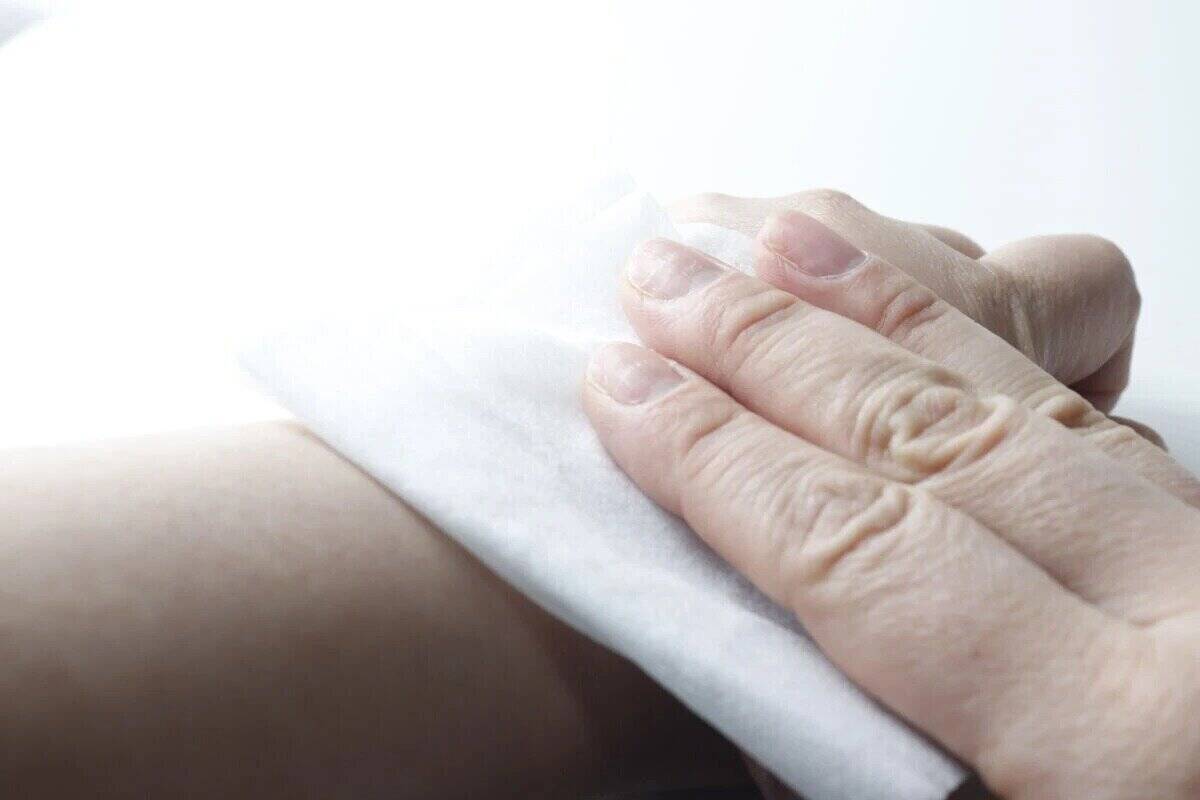 100均で買っとくと快適～「まだ6月なのに汗だらだら…」早めにGETしたい汗対策グッズ