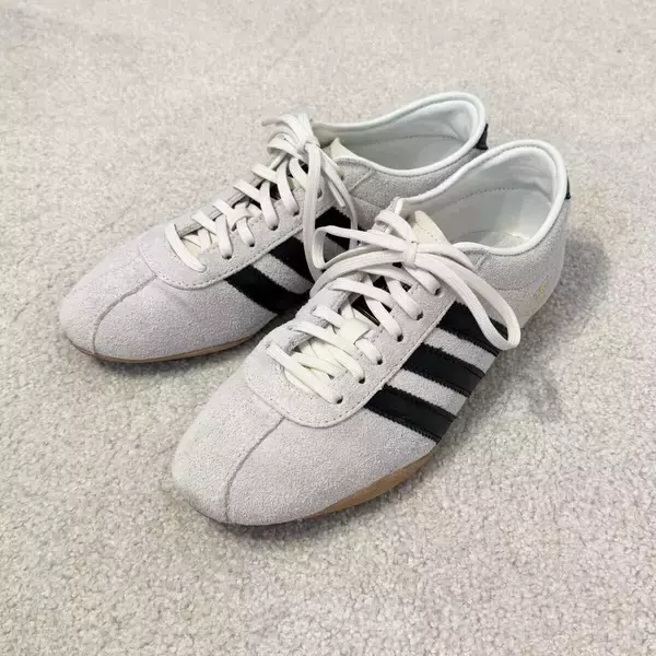 今季はコレ一択！adidas人気スニーカーを170cm大人女子はこう合わせる♡