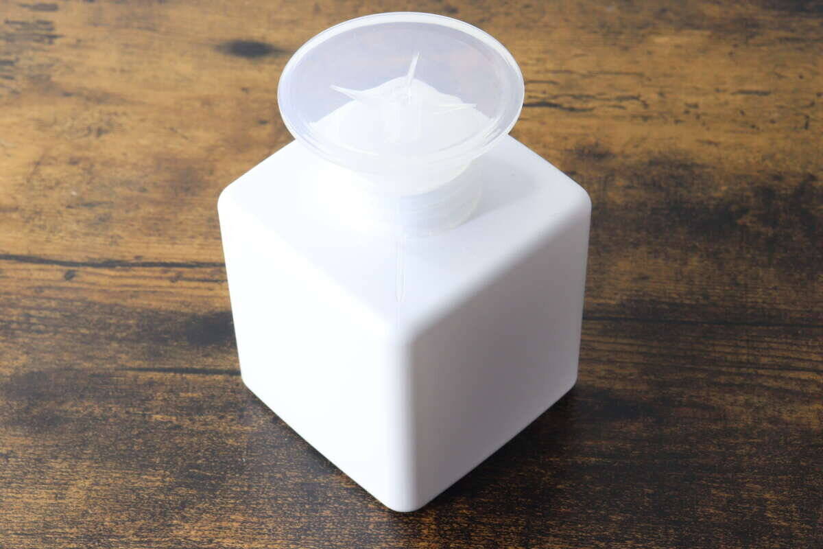歴8年の100均マニアが愛用中！家事が快適になる詰め替え容器