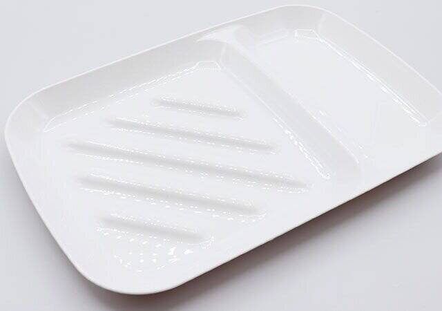 もうセリアの皿以外使いたくない！いつもより美味しく感じる専用プレート