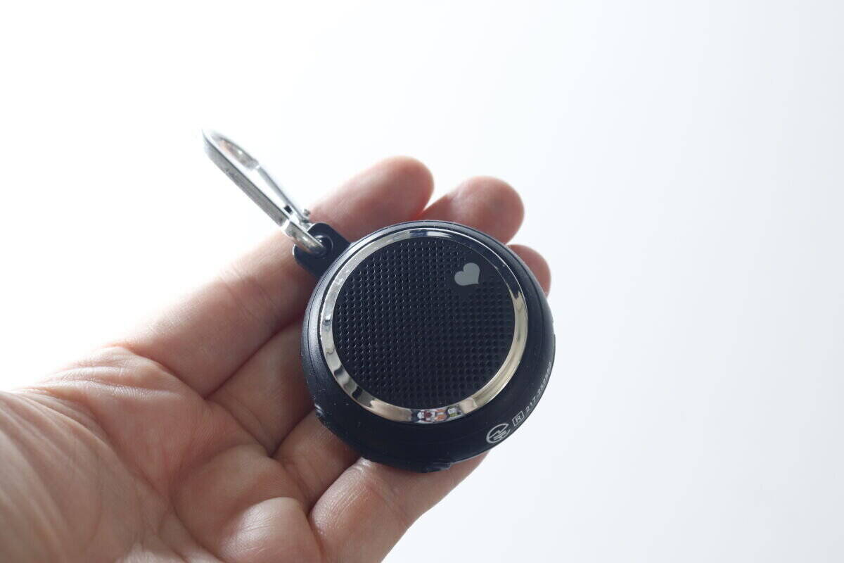 ダイソーのこれ便利すぎ！「動きながら使えるのデカい！」700円だけど買って良かったミニ家電