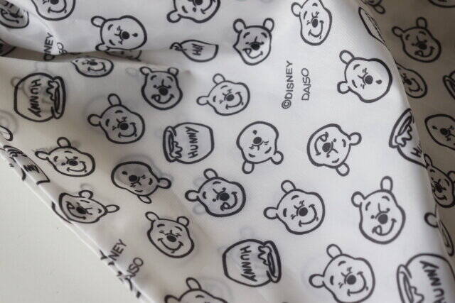 ダイソーでラス1もわかるわ～！結局使えるのってこういうの♡大人も使いやすいディズニー巾着