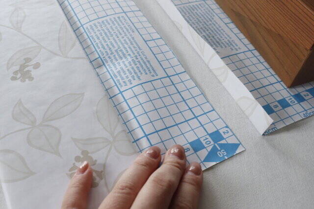 ダイソーのリメイクシートをよく見ると？葉っぱに紛れてあの人気者が♡売り切れ必至激カワグッズ