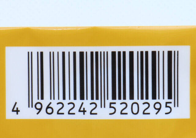 セリアさん…この夏お世話になります♡ありそうでなかった“横”タイプ！何かと使えるポーチ