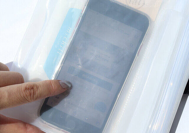 セリアさん…この夏お世話になります♡ありそうでなかった“横”タイプ！何かと使えるポーチ