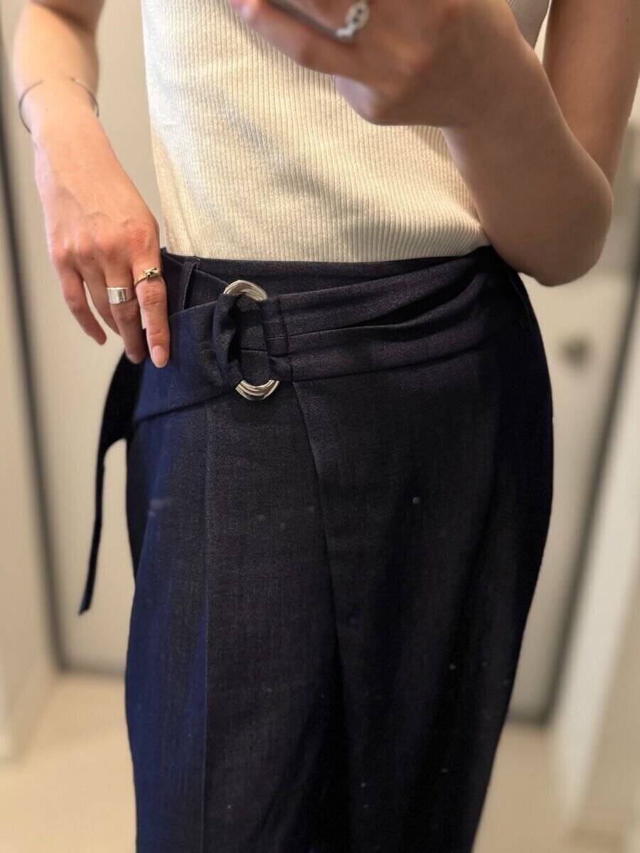 デニムに見えるのにデニムじゃない！美脚が叶う高評価パンツ♡春の着回し3コーデ