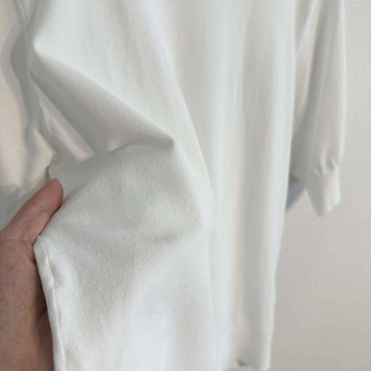 カーディガンって羽織るだけ…じゃない！肩かけ・結びで印象が変わる着こなし術♡