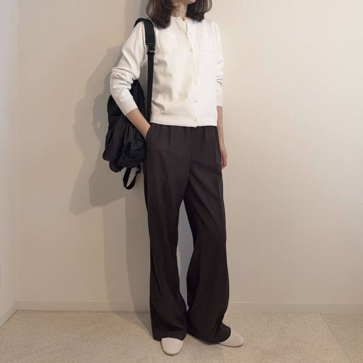 カーディガンって羽織るだけ…じゃない！肩かけ・結びで印象が変わる着こなし術♡