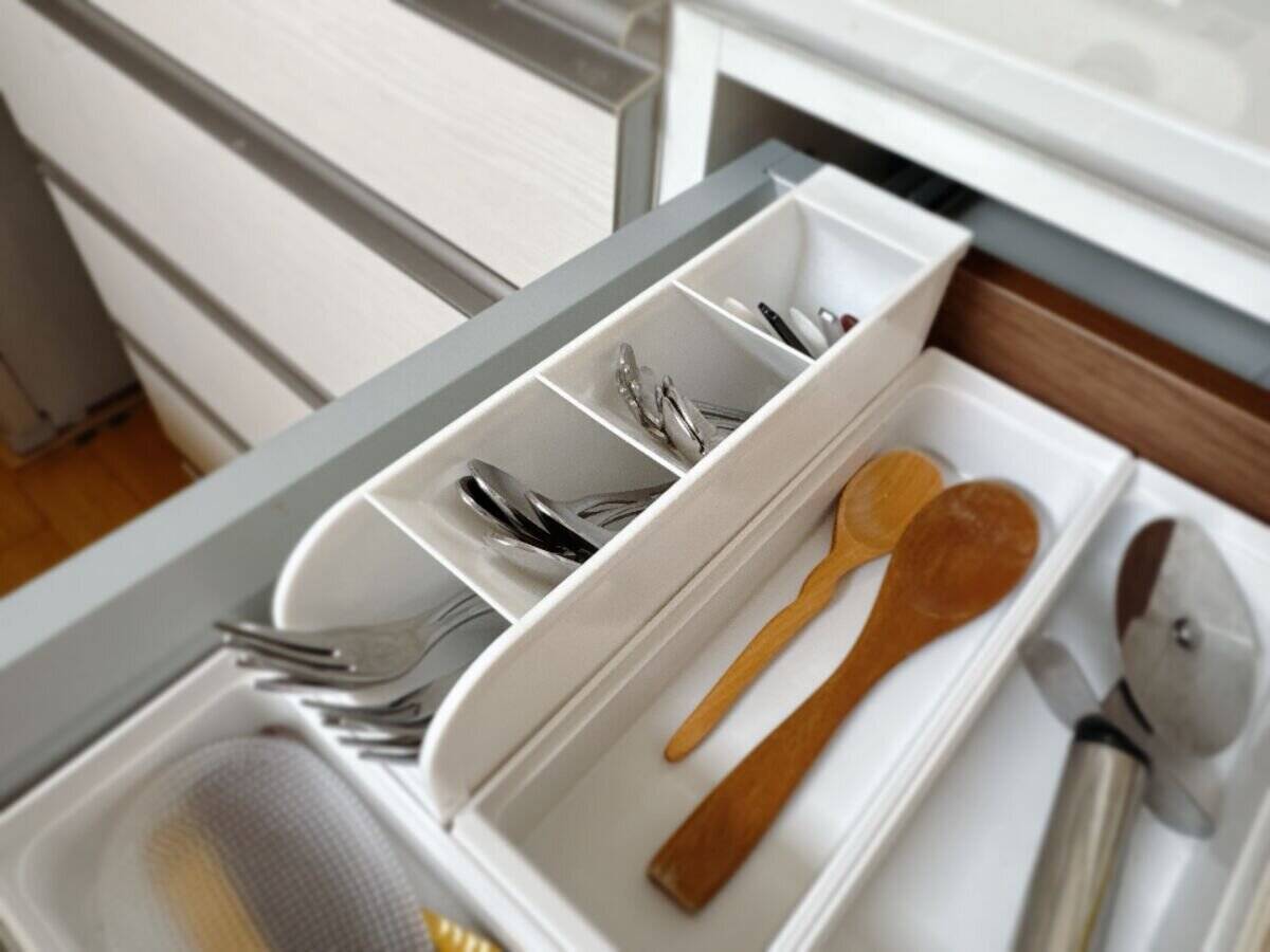 プロも100均収納グッズ使ってます！使いにくいスペースを有効活用できる！収納アイデア4選