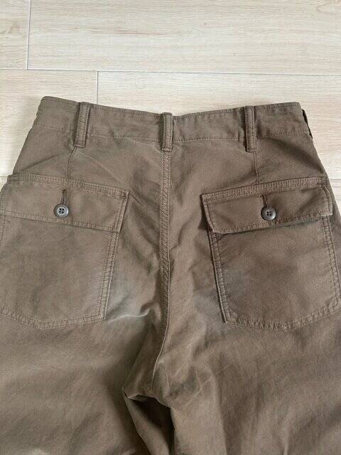 やりがちだけど…コレ実はNG！ユニクロの人気パンツでつくる大人のNG＆OKコーデ