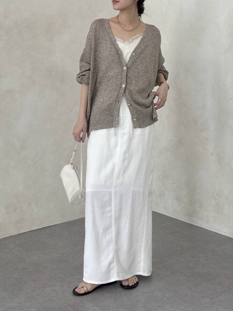 夏は「白スカート」を味方につけて垢抜ける♡こう着れば膨張しない！おしゃれさんのお手本コーデ