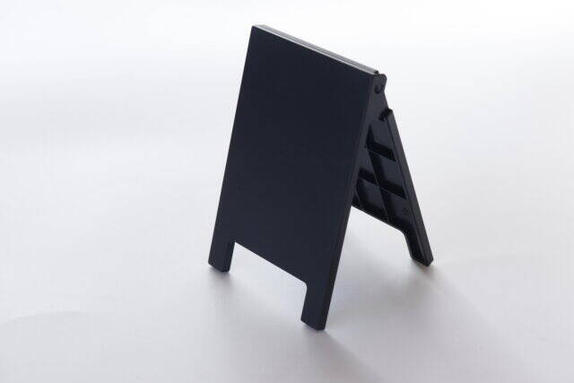 ダイソーで思わず衝動買い！パソコン脇に置いておきたくなるボード