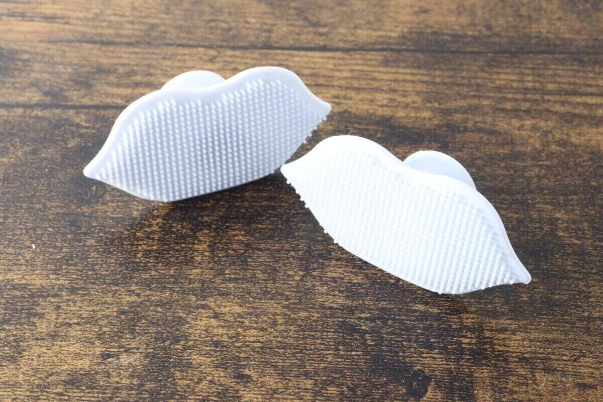 100均のコレもう試した？おもちゃっぽいけど実は優秀！家に常備したくなるブラシ